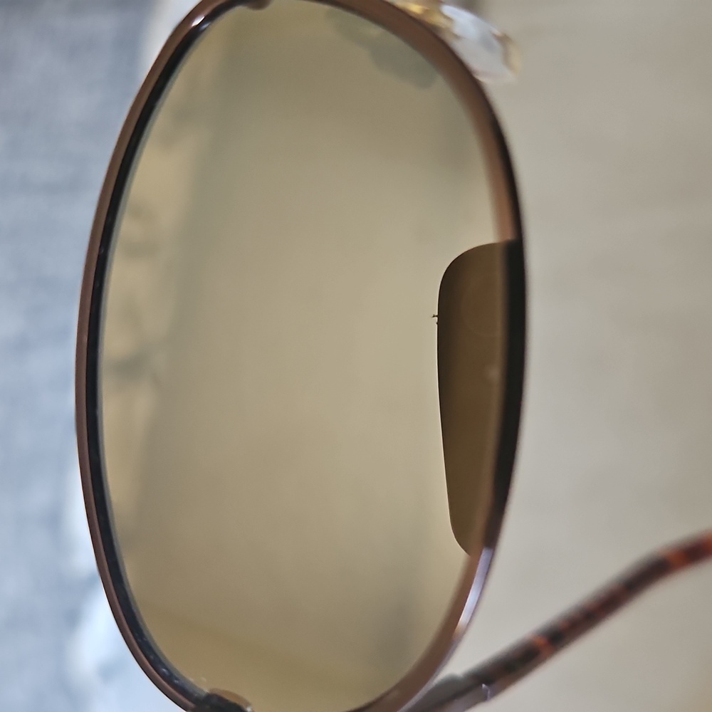 Foster Grant polarized sunglasses - Picture 3 of 8